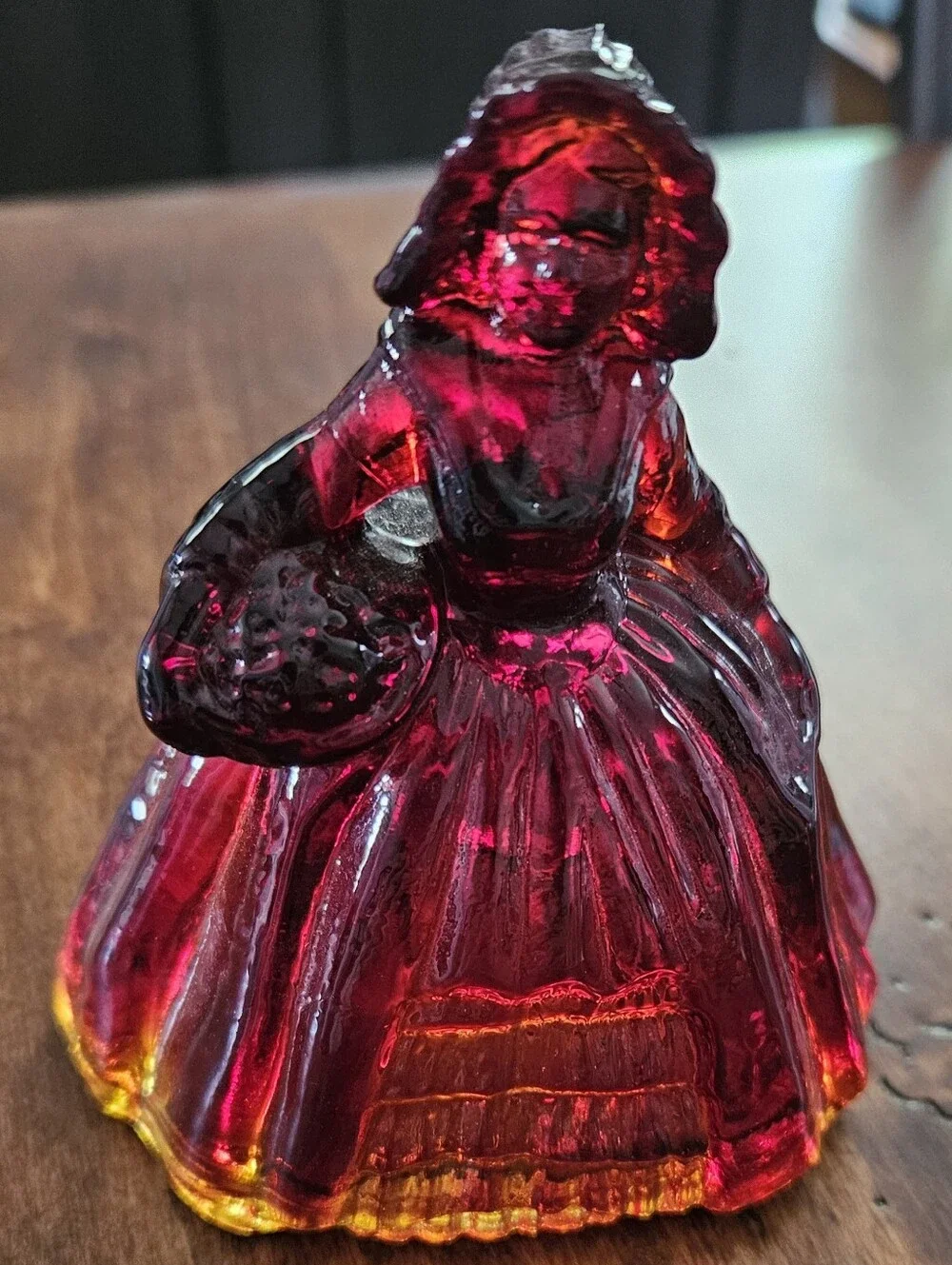 Boyds Lady Elizabeth Amberina Glass made with Colloidal Gold Whimsical Fairy